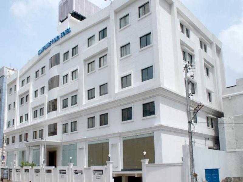 Hampshire Plaza Hotel Hyderabad Exterior photo