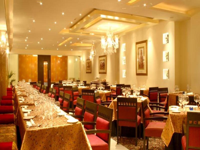 Hampshire Plaza Hotel Hyderabad Exterior photo